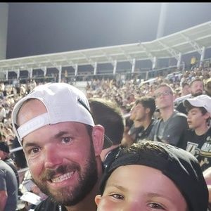 Meet your Posher, Kyle